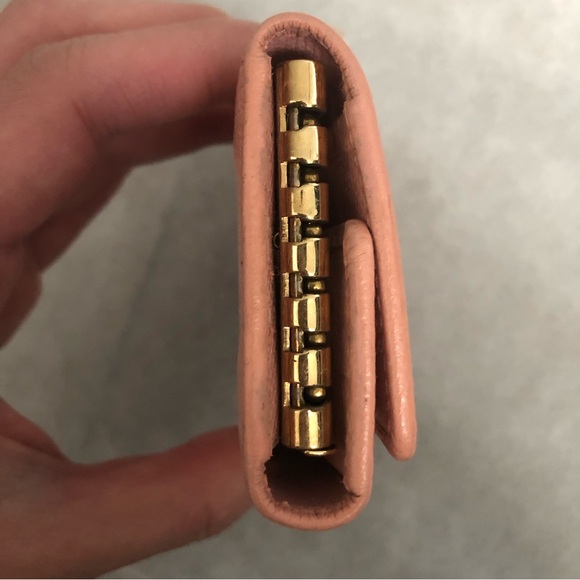 Authentic Chanel 6 hook Key Holder in Pink Color - Picture 3 of 10